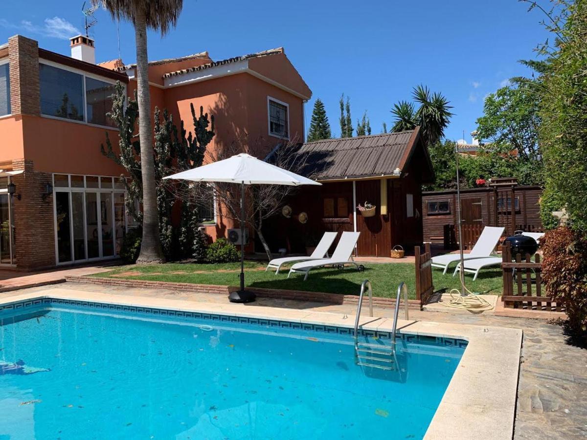 Chalet Con Piscina A 50 M De La Playa . Марбеля Екстериор снимка